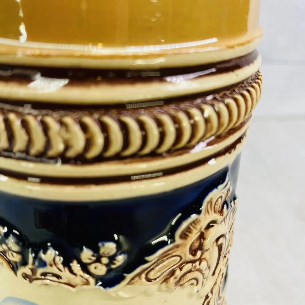 Vintage Original King Western Germany OBERAMMERGAU Handled Lidded 700 Beer Stein